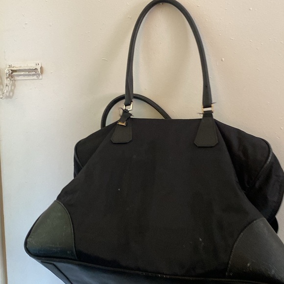 Prada overnight bag - Picture 9 of 16